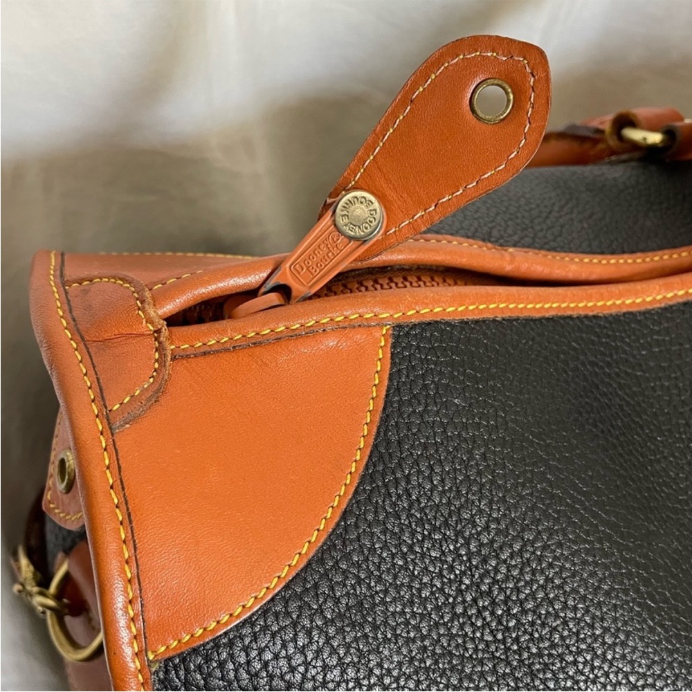 Dooney & Bourke AWL Leather Carry On Duffle Luggage Travel Bag R14 weekender - Picture 10 of 16
